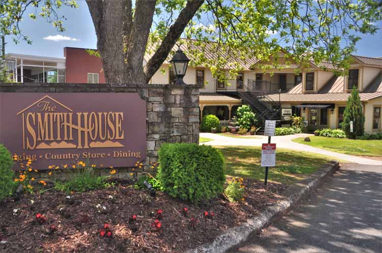 smith house lodge
